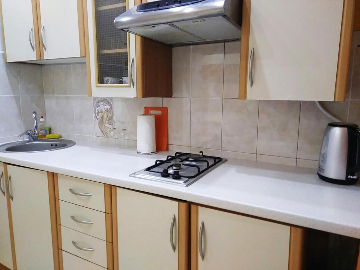 Apartment In The Center Of Bender Exterior foto